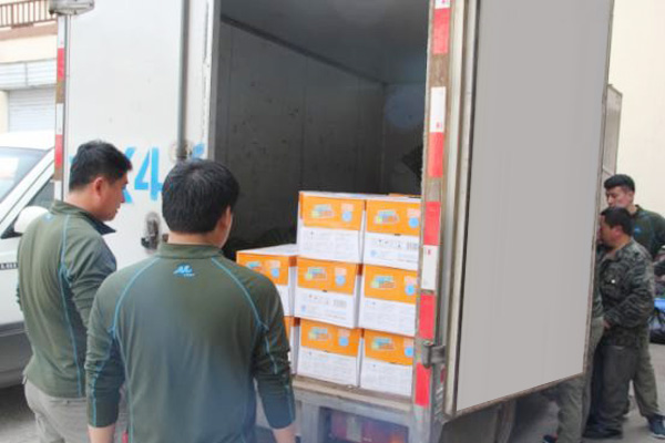 公司工會(huì)開展“夏送清涼”活動(dòng)