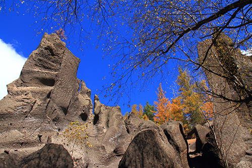 1621910107166385.jpg 峽谷浮石林-(3).jpg